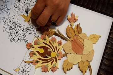 کارگاه آموزشی تکنیک‌های معرق‌کاری در شهریار؛ گامی مهم در ارتقای هنر صنایع‌دستی منطقه