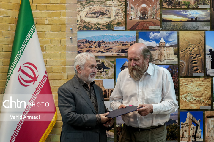 جلسه شورای راهبردی اداره‌کل موزه‌ها