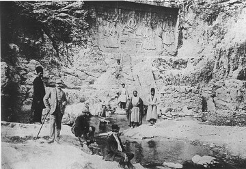 ریِ دیروز در قاب تصویر/ برگزاری کارگاه بررسی اسناد تصویری قاجاری در شهرستان ری