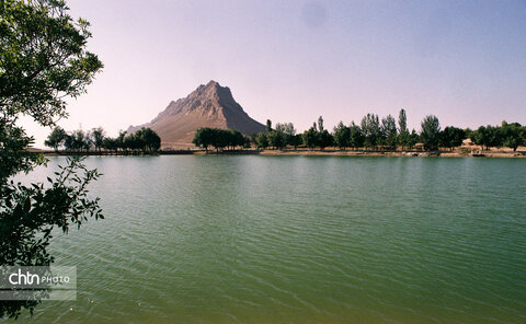 چهارمحال و بختیاری برای جذب سرمایه‌گذاران حوزه گردشگری آمادگی دارد