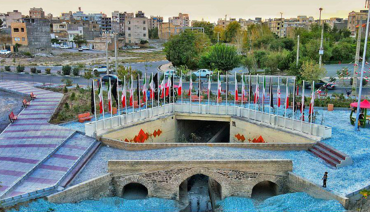 بهسازی پیرامون پل بازارک رباط‌کریم انجام شد