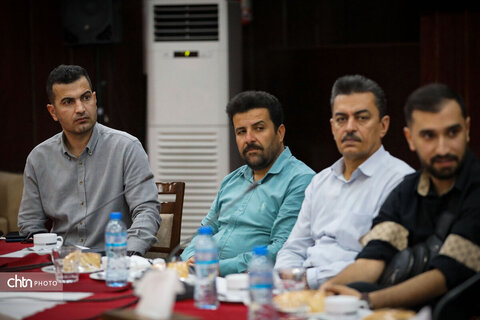 نشست هم‌اندیشی مدیرکل میراث‌فرهنگی، گردشگری و صنایع‌دستی خوزستان با اعضای جامعه حرفه‌ای هتل‌داران و تأسیسات گردشگری استان