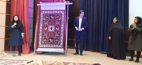 فرش خشت بلداجی چهارمحال و بختیاری باززنده‌سازی شد