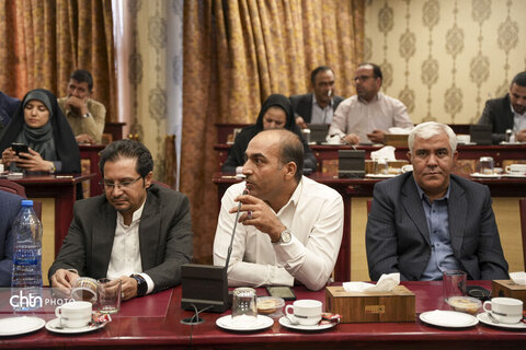 نشست رسانه ای