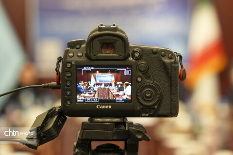 نشست رسانه ای