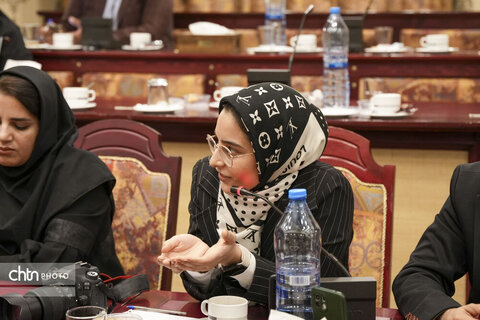 نشست رسانه ای