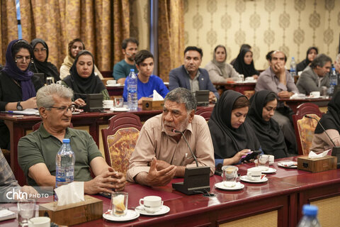 نشست رسانه ای