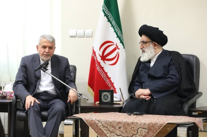 صالحی‌امیری: البرز تجلی هم‌افزایی اقوام، انسجام مدیریتی و الگویی از حکمرانی مؤثر در بحران است/ آیت‌الله حسینی همدانی: ایران کوچک، باید از مسیر عبوری به مقصدی راهبردی در گردشگری بدل شود