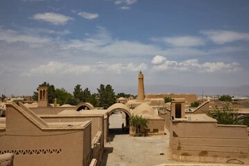 روستای تاریخی فهرج، در راه یونسکو