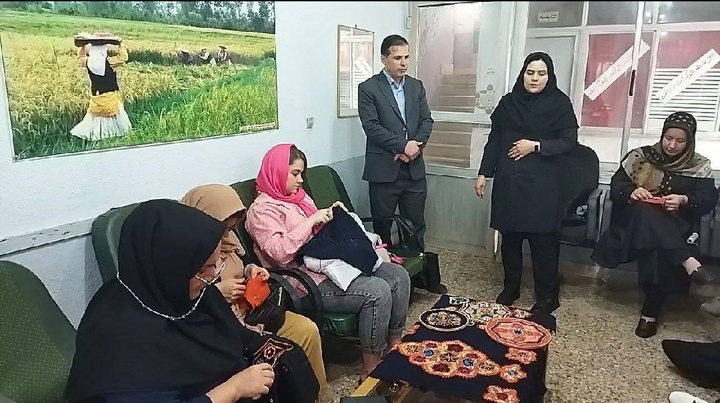 برگزاری دوره آموزشی رشتی‌دوزی در صومعه سرا