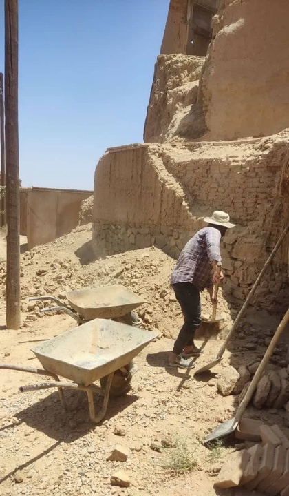 آغاز مرمت قلعه تاریخی خرانق