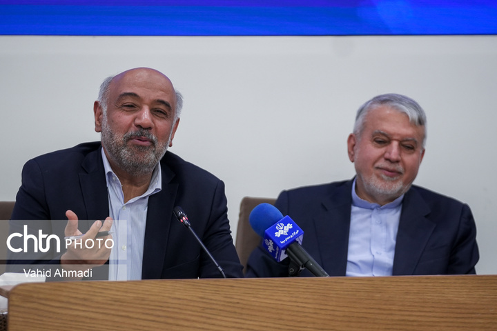 نشست فصلی وزیر میراث‌فرهنگی، گردشگری و صنایع‌دستی با معاونان، مدیران‌کل ستادی و استانی 2