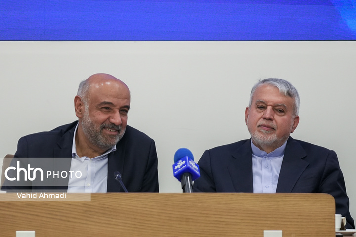 نشست فصلی وزیر میراث‌فرهنگی، گردشگری و صنایع‌دستی با معاونان، مدیران‌کل ستادی و استانی 2