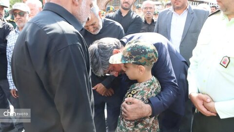 مردم قدرشناس ارومیه قهرمان شهید وطن را تشییع کردند