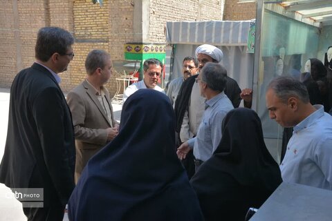 طرح توسعه فضای باز امامزاده شاهزاده فاضل یزد مورد بررسی قرار گرفت.