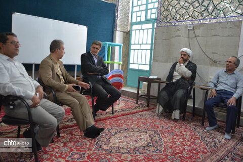 طرح توسعه فضای باز امامزاده شاهزاده فاضل یزد مورد بررسی قرار گرفت.