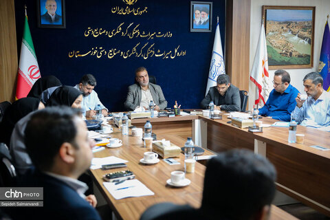 نشست تعیین کمیته‌های چهارمین جشنواره چندرسانه‌ای میراث فرهنگی در اهواز