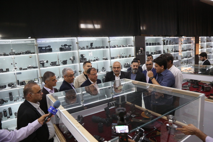 بازدید استاندار گلستان از موزه عکاسخانه گرگان/ ضرورت معرفی و تبلیغ این مجموعه فاخر در سطح ملی و بین‌المللی