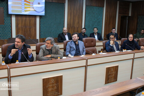 نشست شورای سیاست‌گذاری سی‌وهشتمین نمایشگاه ملی صنایع‌دستی