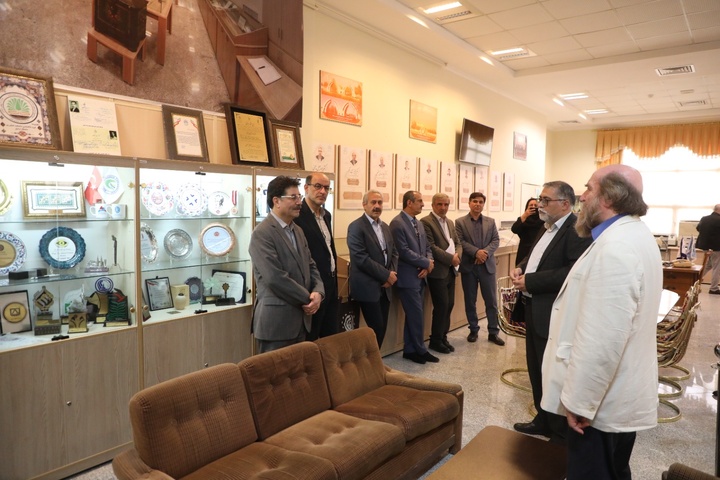 بازدید رئیس پژوهشگاه میراث‌فرهنگی و گردشگری از موزه تاریخ علوم اردبیل