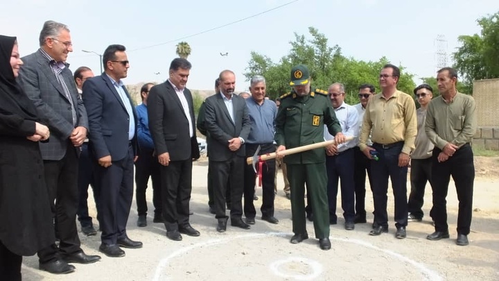 کلنگ زنی بازارچه دائمی صنایع‌دستی گچساران
