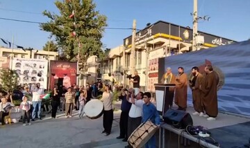 پیش کنگره بزرگ اربعینیون با اجرای مراسم سنتی چمر در ایلام برگزار شد