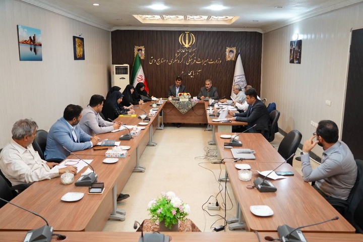 دومین نشست کمیته اقتصاد فرهنگ عمومی آذربایجان غربی برگزار شد