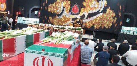 مراسم تشییع پیکر مطهر شهدای تازه تفحص شده در ارومیه