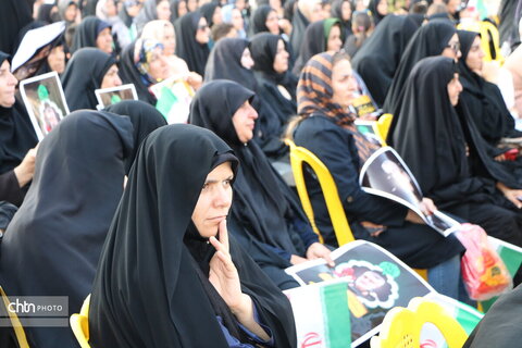 پیش کنگره بزرگ اربعینیون با اجرای مراسم سنتی چمر در ایلام برگزار شد