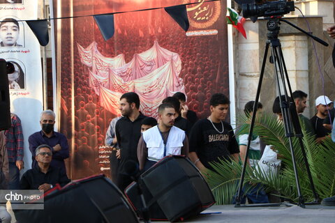 پیش کنگره بزرگ اربعینیون با اجرای مراسم سنتی چمر در ایلام برگزار شد