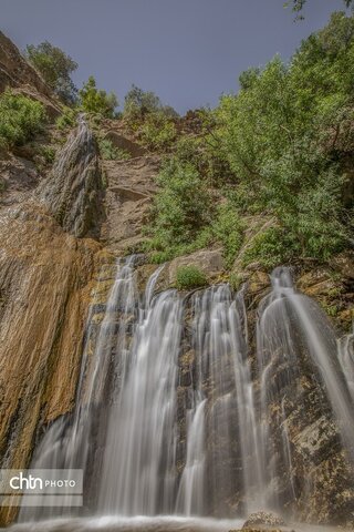 آبشار وارک خرم آباد؛ زیباترین آبشار طبقاتی لرستان