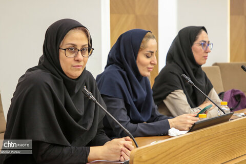 نشست صمیمانه روابط عمومی‌های ستادی، شرکت‌ها و موسسات تابعه با وزیر میراث فرهنگی، گردشگری و صنایع دستی