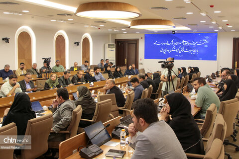 نشست صمیمانه روابط عمومی‌های ستادی، شرکت‌ها و موسسات تابعه با وزیر میراث فرهنگی، گردشگری و صنایع دستی