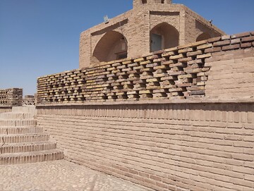 آرامگاه ابن حسام خوسفی مرمت می‌شود