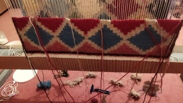 برگزاری دوره آموزشی رایگان گلیم‌بافی در خانه سلامت اجتماعی قزوین