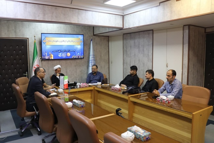 برگزاری آزمون شفاهی زبان عربی ویژه متقاضیان کارت راهنمای گردشگری بین‌المللی در قم