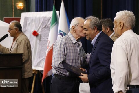 حاشیه های بزرگداشت یکصدونوزدهمین سالگرد نهضت مشروطیت ایران در تبریز