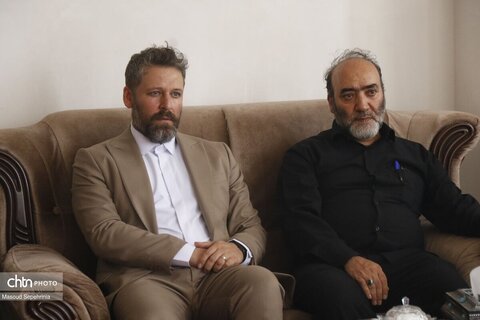 دیدار مدیرکل میراث فرهنگی استان آذربایجان شرقی با خانواده شهید قادر جدی در تبریز
