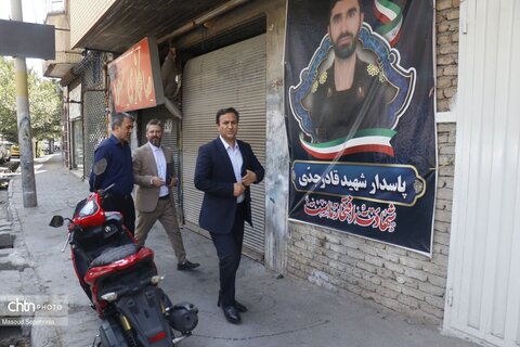 دیدار مدیرکل میراث فرهنگی استان آذربایجان شرقی با خانواده شهید قادر جدی در تبریز