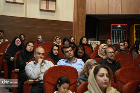 ارتقای مهارت‌های پذیرایی و تعامل با زوار اربعین در کرمانشاه