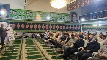 برگزاری کارگاه آموزشی ارتباط موثر با مهمانان در روستای گردشگری اخلمد شهرستان چناران