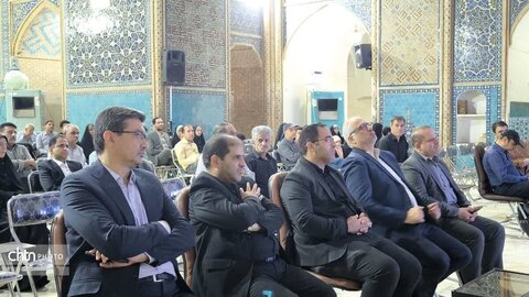 آیین رونمایی از مستند اربعین آفتاب با موضوع پوش کشی مسجد جامع یزد