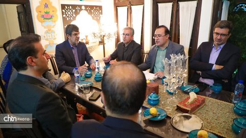 بازدید استاندار یزد از محله شاه ابوالقاسم