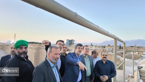 بازدید استاندار یزد از محله شاه ابوالقاسم