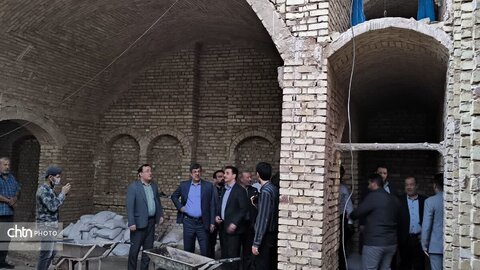 بازدید استاندار یزد از محله شاه ابوالقاسم