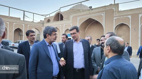 بازدید استاندار یزد از محله شاه ابوالقاسم