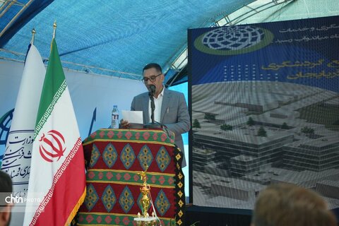 کلنگ‌زنی فاز اول مجتمع تجاری و گردشگری در میاندوآب