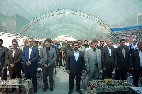 کلنگ‌زنی فاز اول مجتمع تجاری و گردشگری در میاندوآب