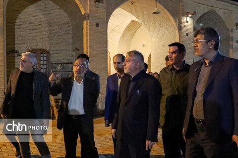 بازدید وزیر میراث فرهنگی، گردشگری و صنایع دستی از  راسته بازار تاریخی میبد