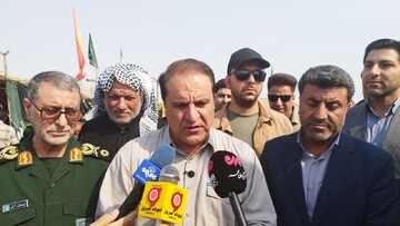 میزبانی مردم ایلام از زوار اربعین ستودنی است/ تردد بیش از ۵۰۰ هزار زائر در ۴۸ ساعت در مرز مهران